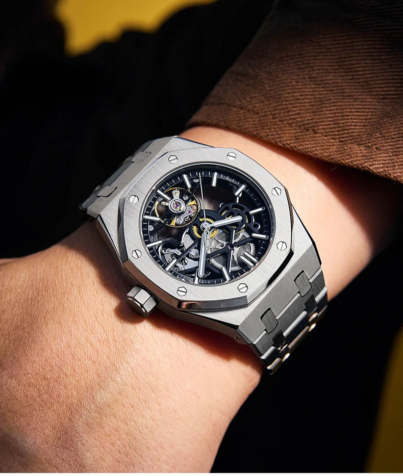 Montre Daniel Gorman